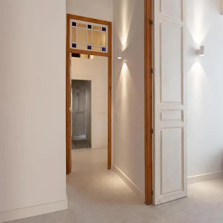 Wonderful With Three Bedrooms And Two Bathrooms In The Center * Malaga
